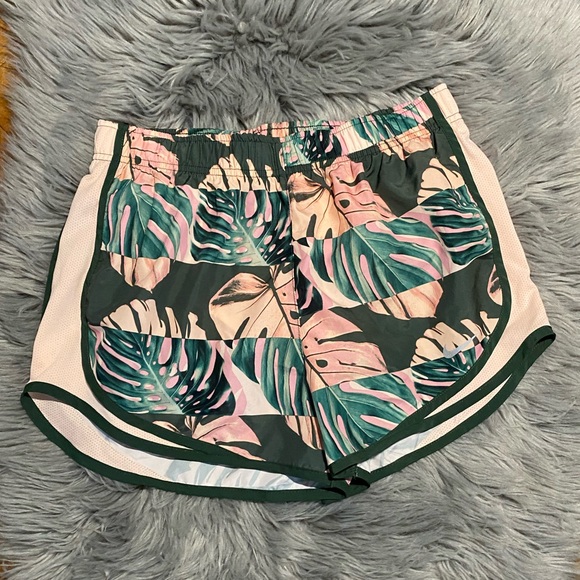 Nike Dri-Fit Tempo Runaway Print Shorts Size Small - Picture 2 of 4